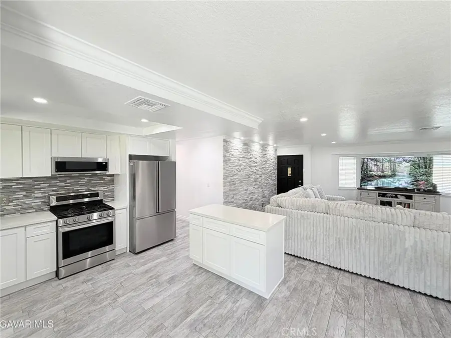 1802 Linda Avenue, Lancaster, CA 93534 - #3