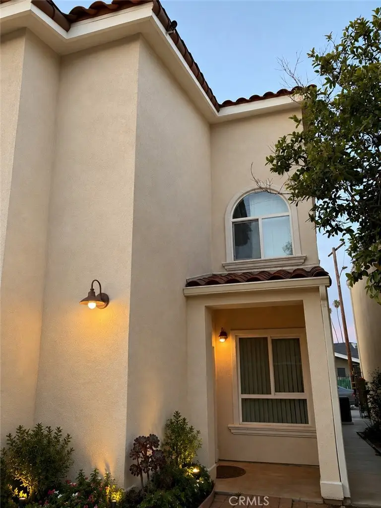 1637 E Gage Avenue, Los Angeles, CA 90001 - #1