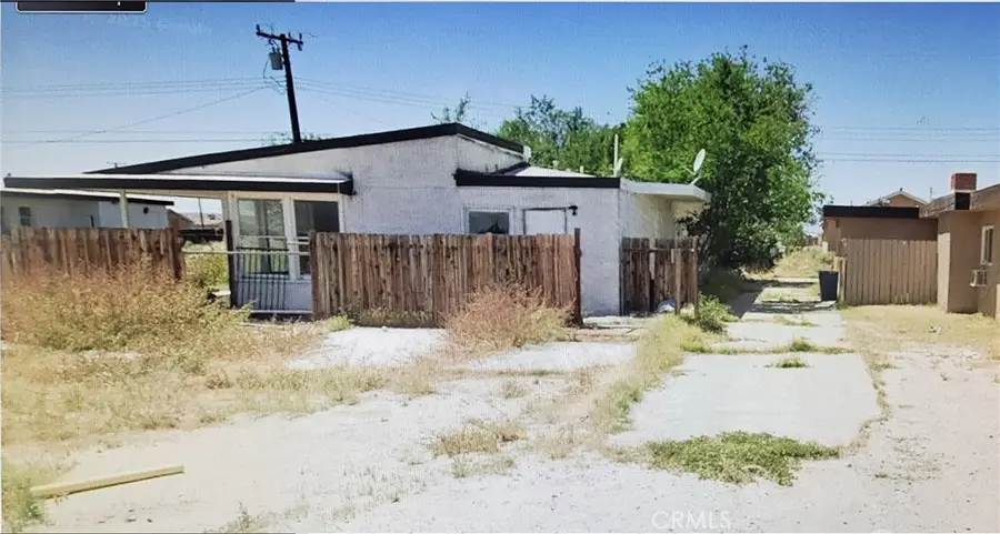13215 Davenport, Edwards, CA 93523 - #2