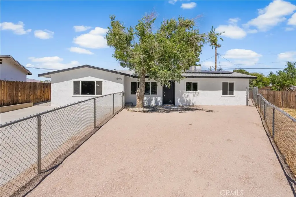 15992 Lawrence Drive, Mojave, CA 93501 - #1