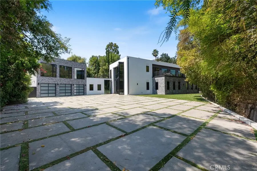 4653 Vanalden Avenue, Tarzana, CA 91356 - #3