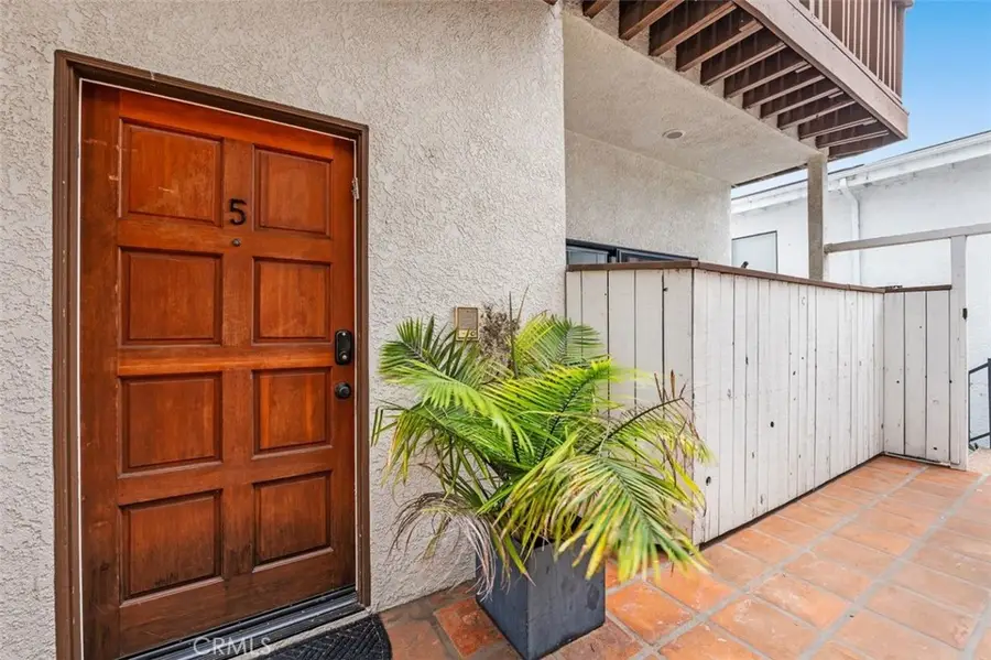 14014 Milbank, Sherman Oaks, CA 91423 - #3