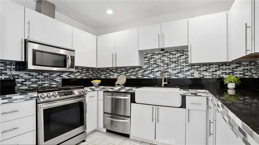 25651 Ramada, Valencia, CA 91355 - #3