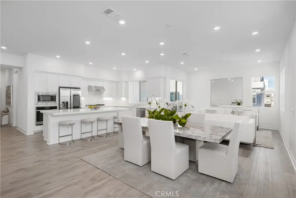 27225 Cranmore #101, Valencia, CA 91381 - #1