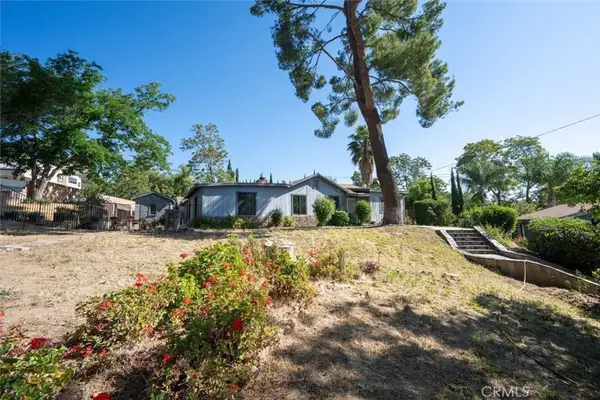 28717 Bouquet Canyon, Saugus, CA 91390
