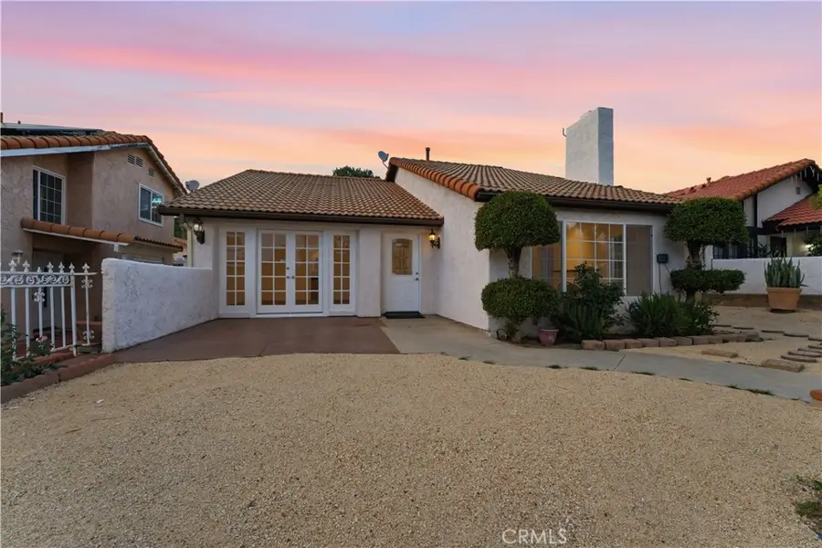 15863 Foothill, Sylmar, CA 91342 - #2