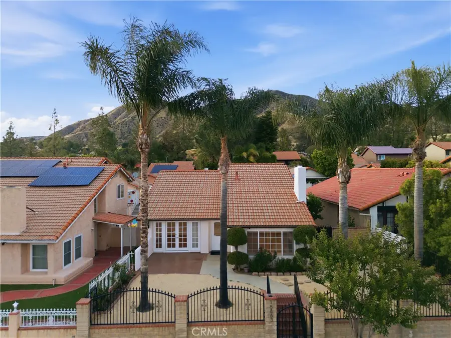 15863 Foothill, Sylmar, CA 91342 - #3