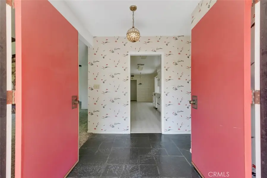 22040 Tiara Street, Woodland Hills, CA 91367 - #3