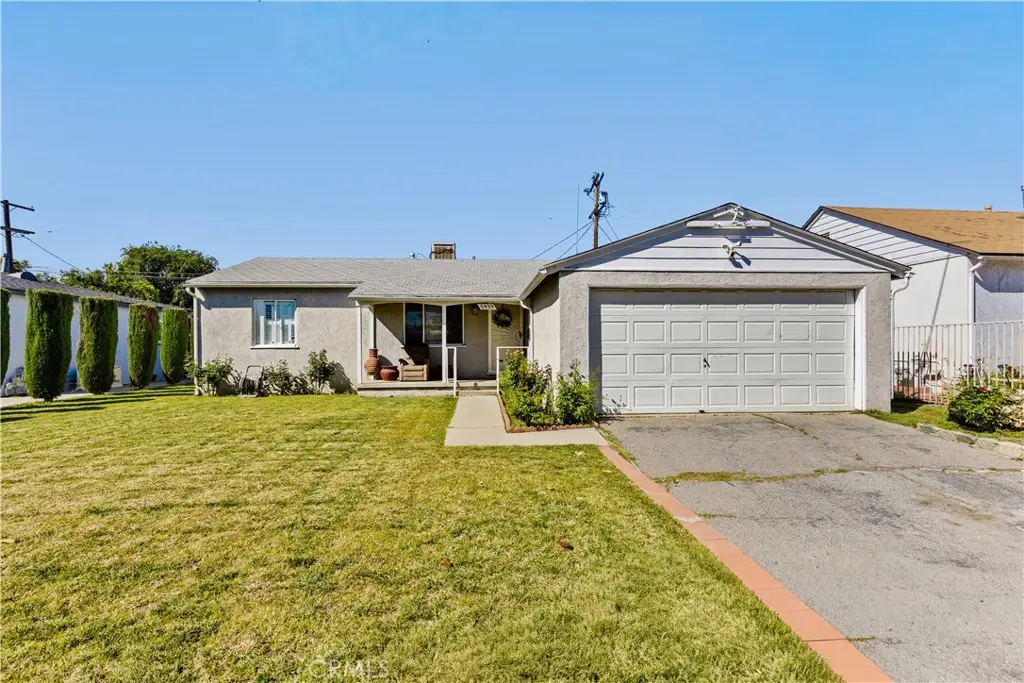 8433 Costello Avenue, Panorama City, CA 91402 - #1