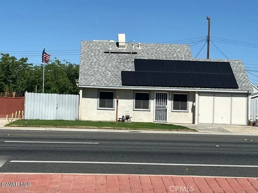 44026 10th W, Lancaster, CA 93534 - #1