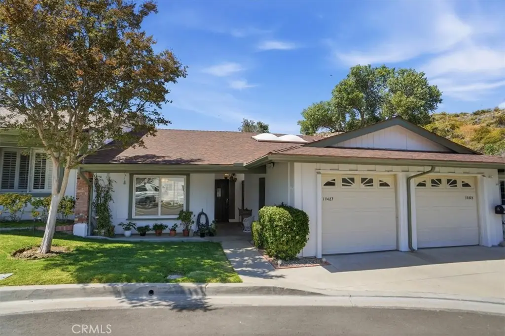 19427 Oak Crossing, Newhall, CA 91321 - #1