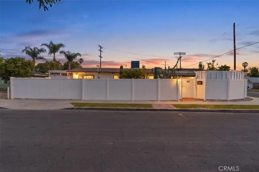 7959 Bothwell, Reseda, CA 91335 - #2