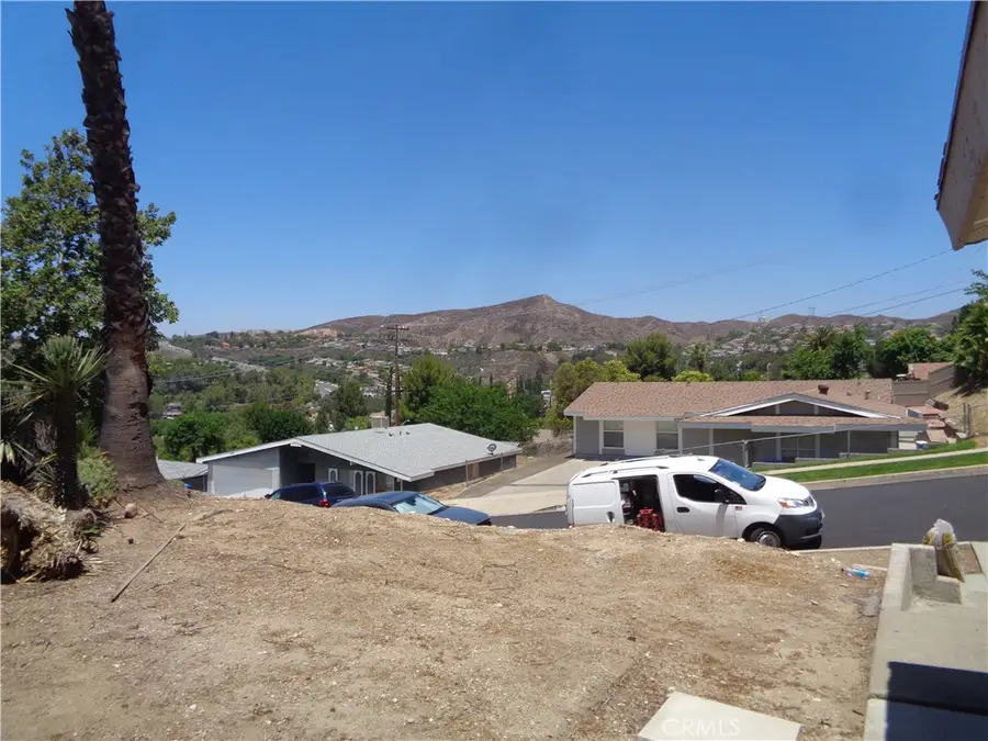 18716 Oakmoor, Canyon Country, CA 91351 - #2