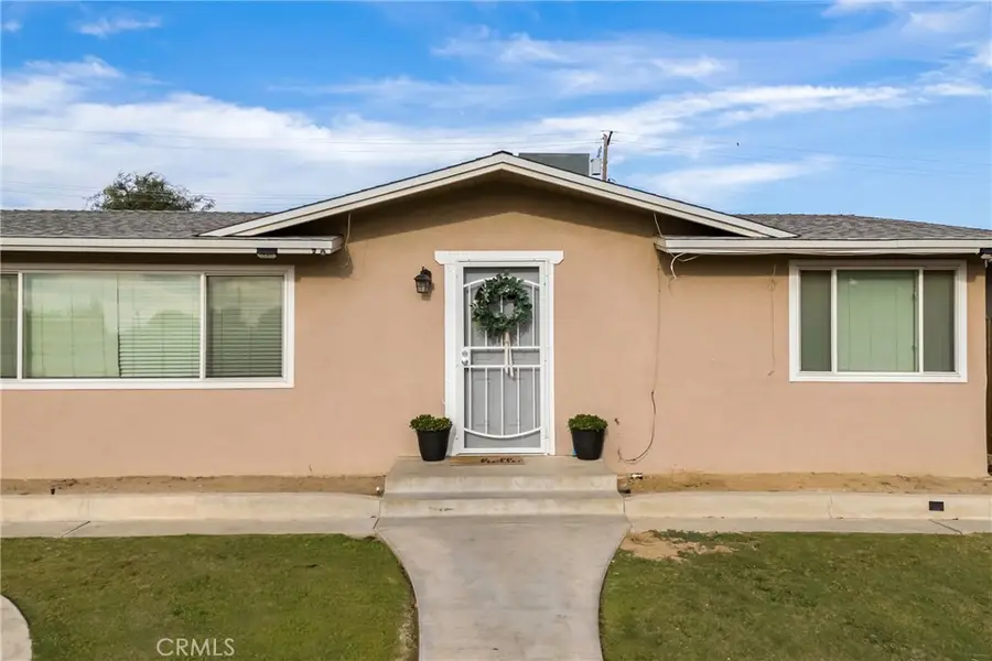 3305 Dwight Street, Bakersfield, CA 93306 - #2