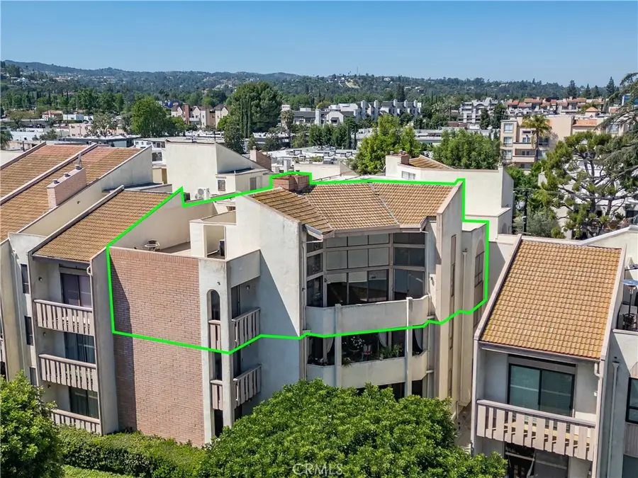 5216 Yarmouth Avenue #305, Encino, CA 91316 - #2