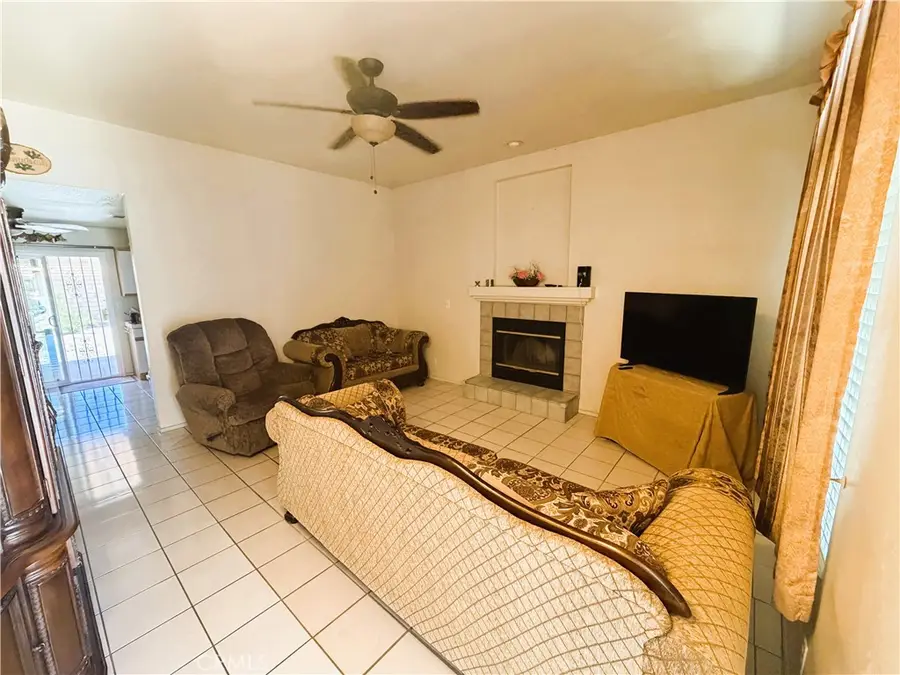 37822 Antibes Court, Palmdale, CA 93552 - #2