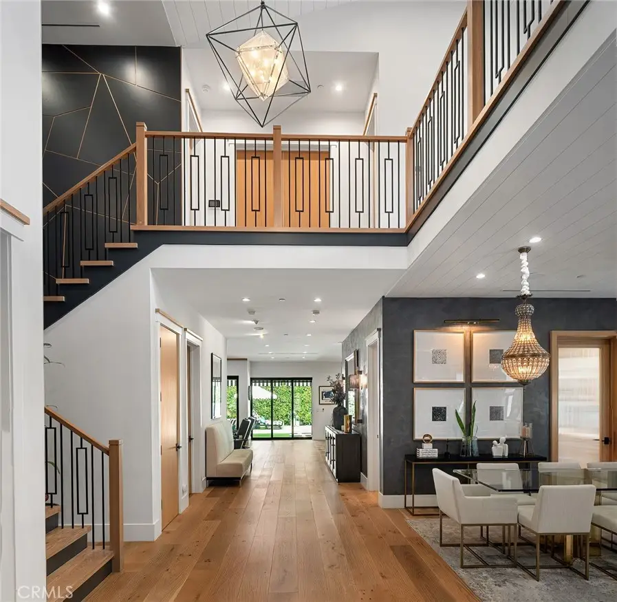 4365 N Kraft Avenue, Studio City, CA 91604 - #2