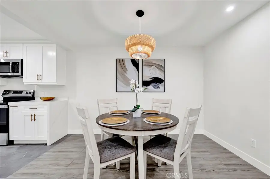 4040 Via Marisol #121, Los Angeles, CA 90042 - #3