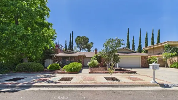 504 Fairway Drive, Palmdale, CA 93551
