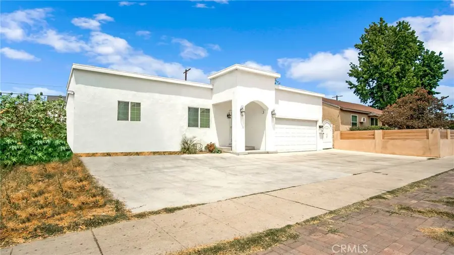 7945 Woodman Avenue, Panorama City, CA 91402 - #3