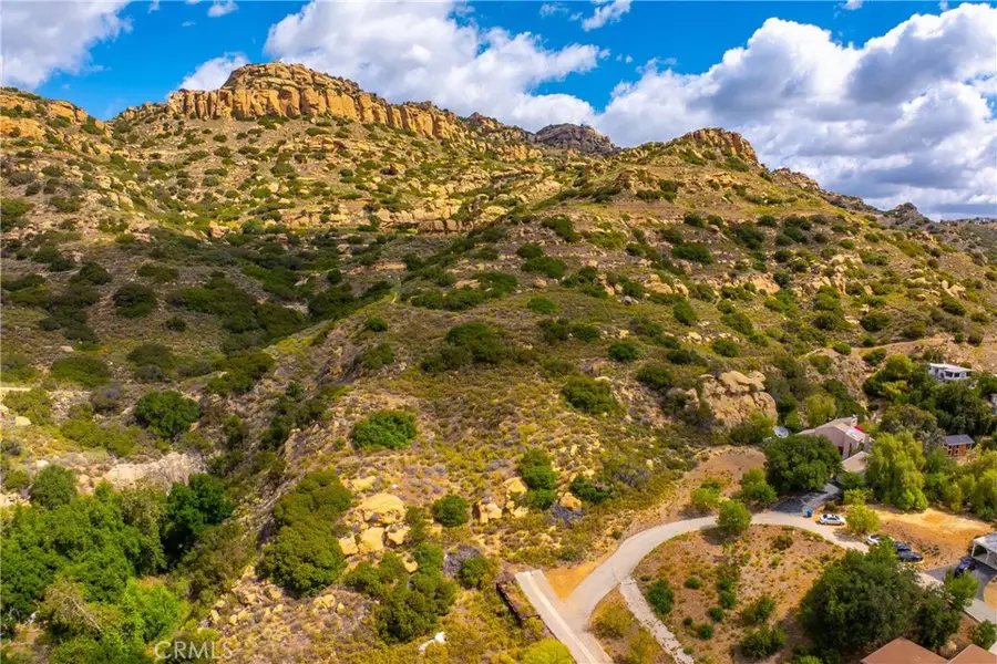 200 Amigo Road, Chatsworth, CA 91311 - #3
