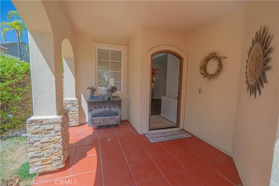 28437 Lobelia, Valencia, CA 91354 - #2