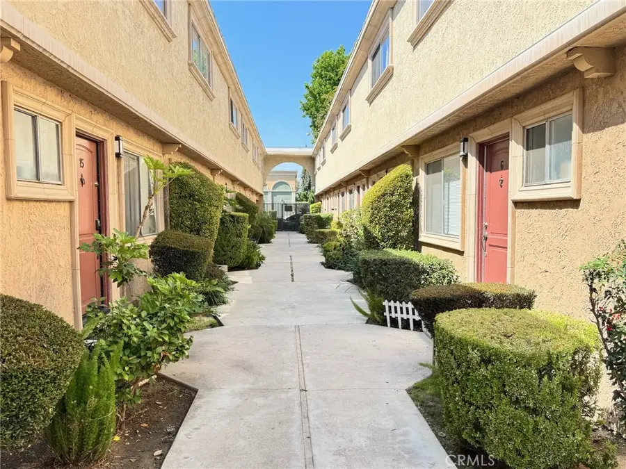 20234 Cohasset #7, Winnetka, CA 91306 - #3