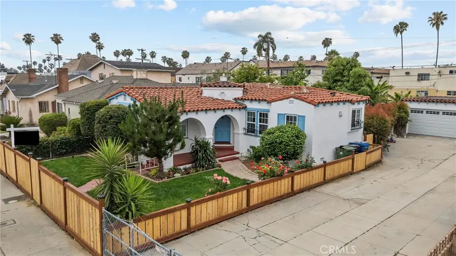 1045 N Alexandria, Los Angeles, CA 90029 - #2