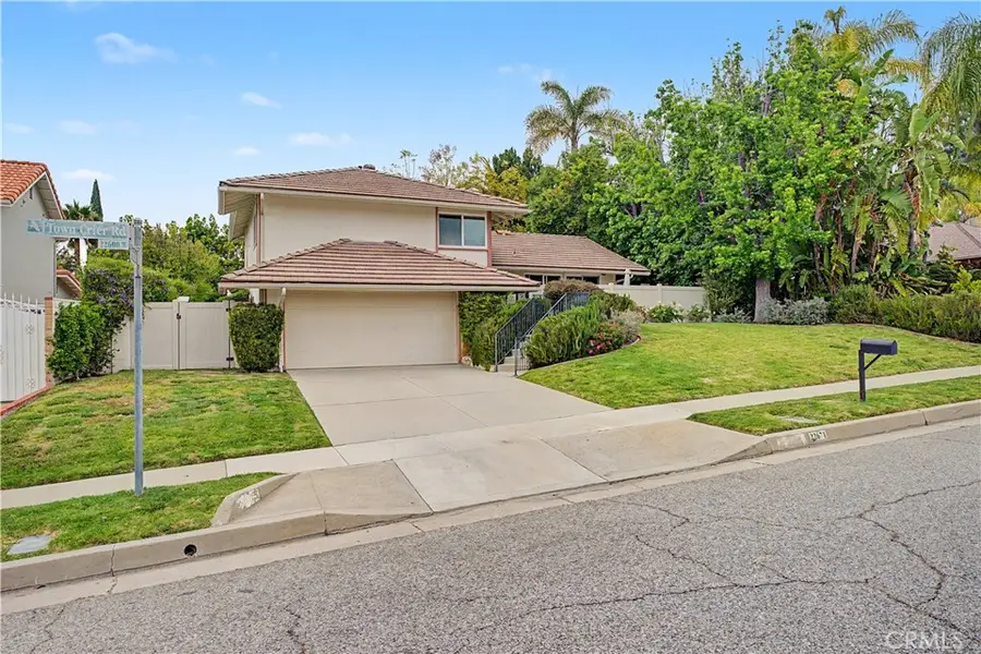 22671 Town Crier, Calabasas, CA 91302 - #2