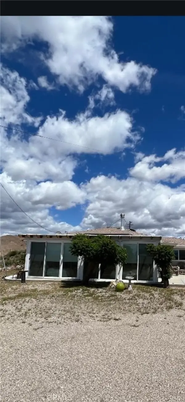1/2 Tick Canyon Rd, Canyon Country, CA 91387