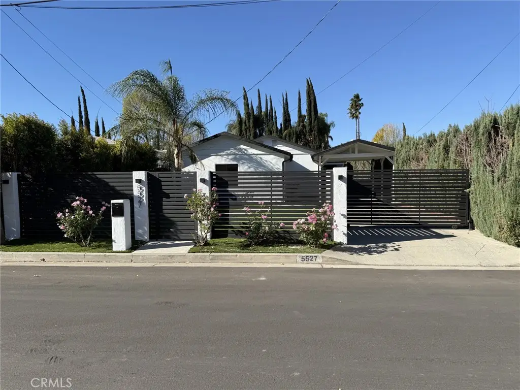 5527 Beckford Avenue, Tarzana, CA 91356 - #1