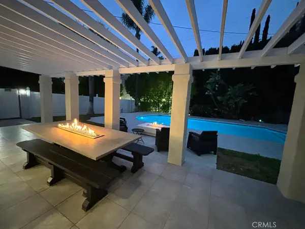 8731 Topanga Cyn. Blvd., West Hills, CA 91304