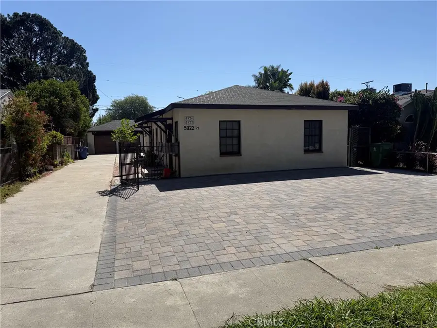 5922 Colfax Avenue, Valley Village, CA 91601 - #2