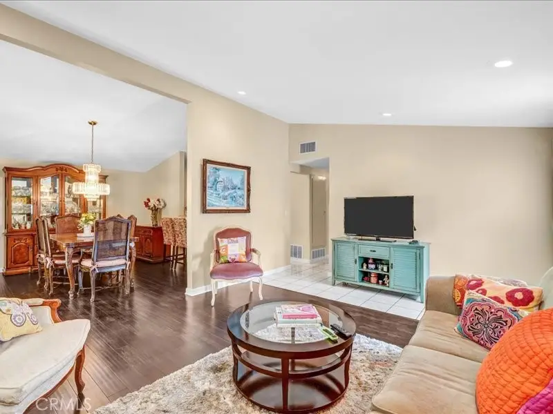 17113 Aviva Court, Granada Hills, CA 91344 - #3