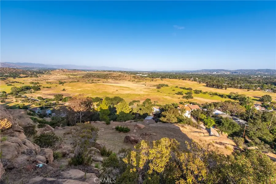 8740 Azul Drive, West Hills, CA 91304 - #2