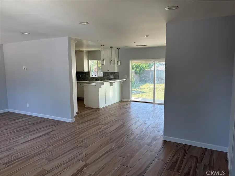 19416 Lemay, Reseda, CA 91335 - #3