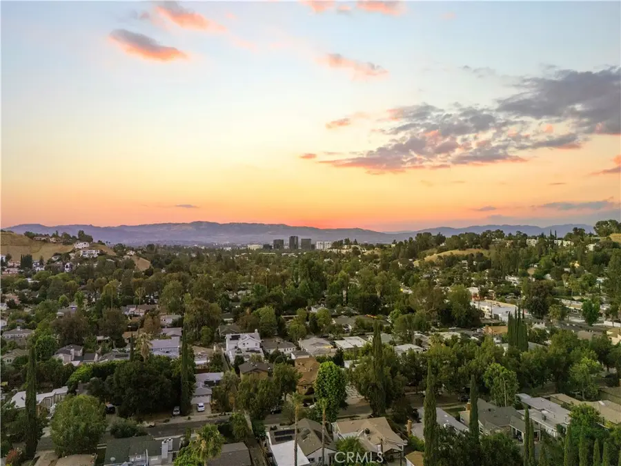 22125 Avenue Morelos, Woodland Hills, CA 91364 - #2