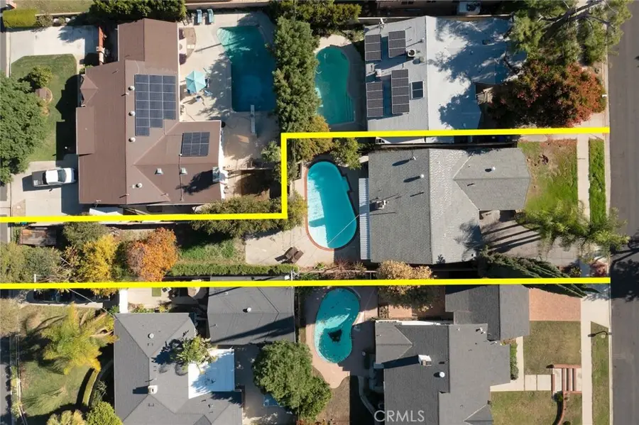 22727 Collins Street, Woodland Hills, CA 91367 - #2