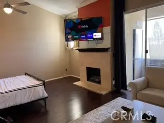 5325 Newcastle #330, Encino, CA 91316