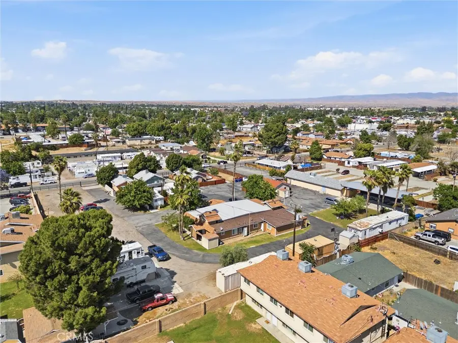 329 Mccord Ave, Bakersfield, CA 93308 - #2