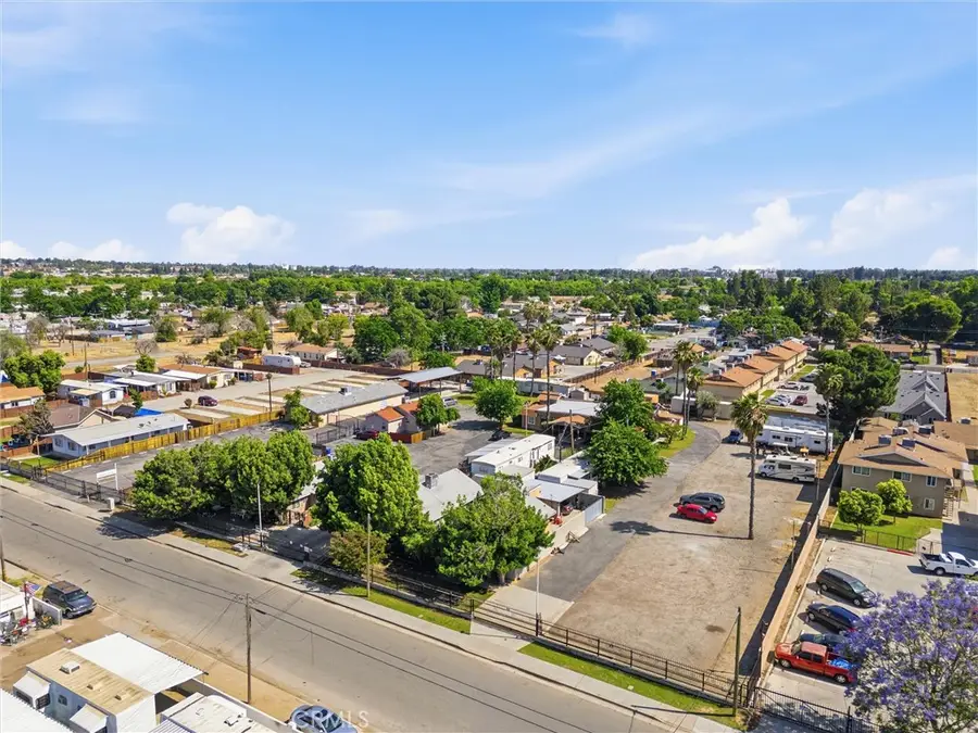 329 Mccord Ave, Bakersfield, CA 93308 - #3