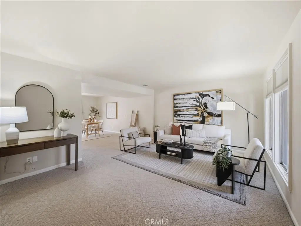 24369 La Glorita, Newhall, CA 91321 - #1