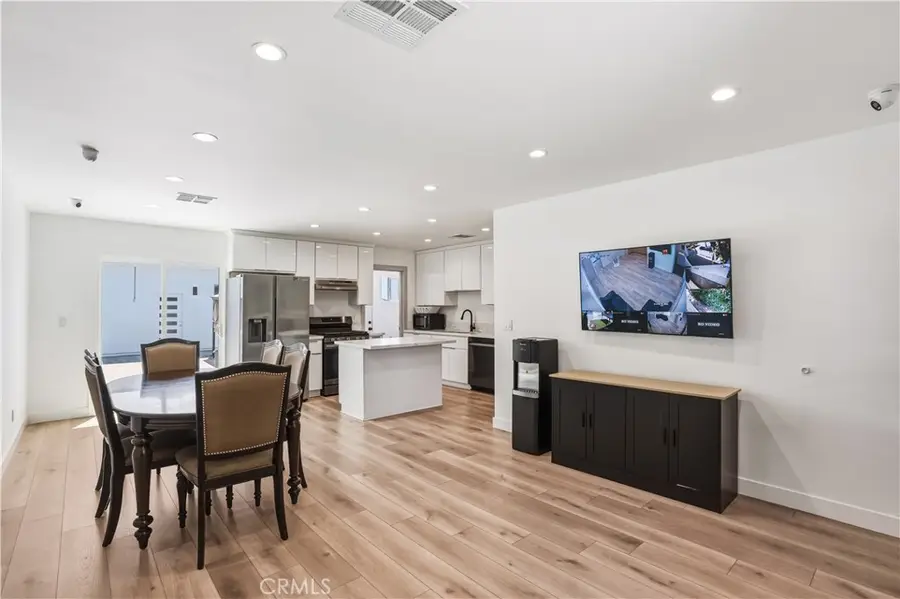 6620 Bellaire, Valley Glen, CA 91606 - #3