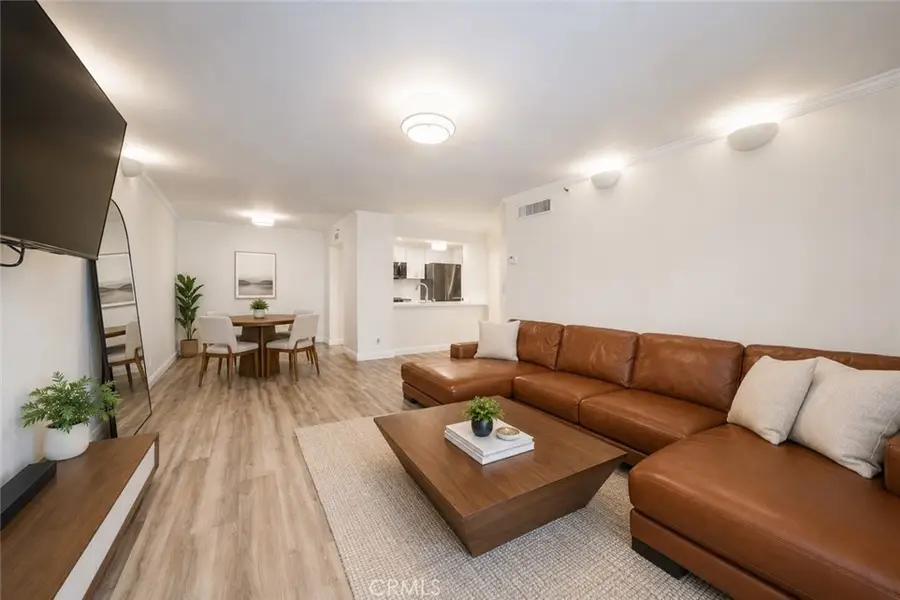 600 W 9th Street #305, Los Angeles, CA 90015 - #2