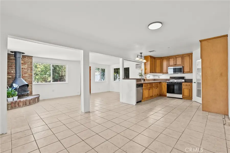 21124 Rosedell, Saugus, CA 91350 - #3