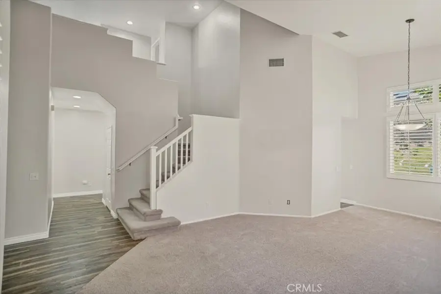 30415 Terracina, Castaic, CA 91384 - #3