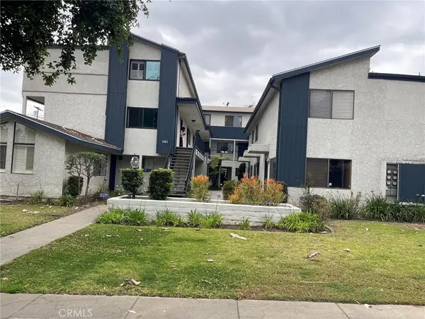 141 N Parkwood Ave #7, Pasadena, CA 91107