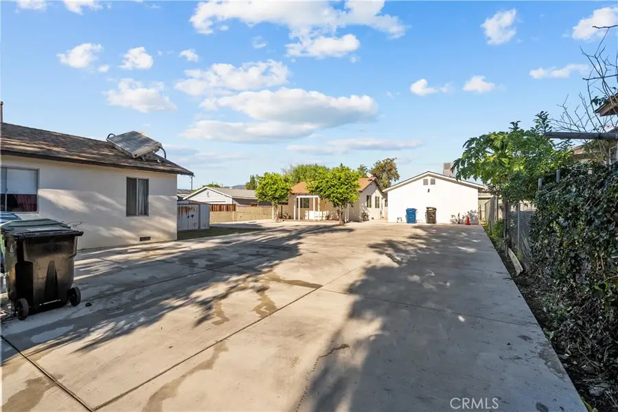10558 Laurel Canyon Blvd, Pacoima, CA 91331 - #2