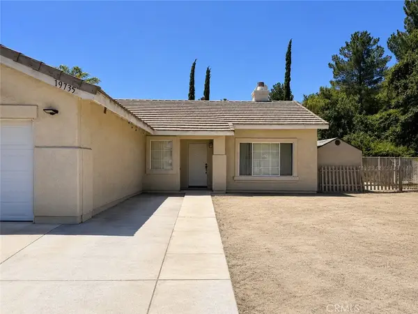 19735 Skyview Court, Canyon Country, CA 91351