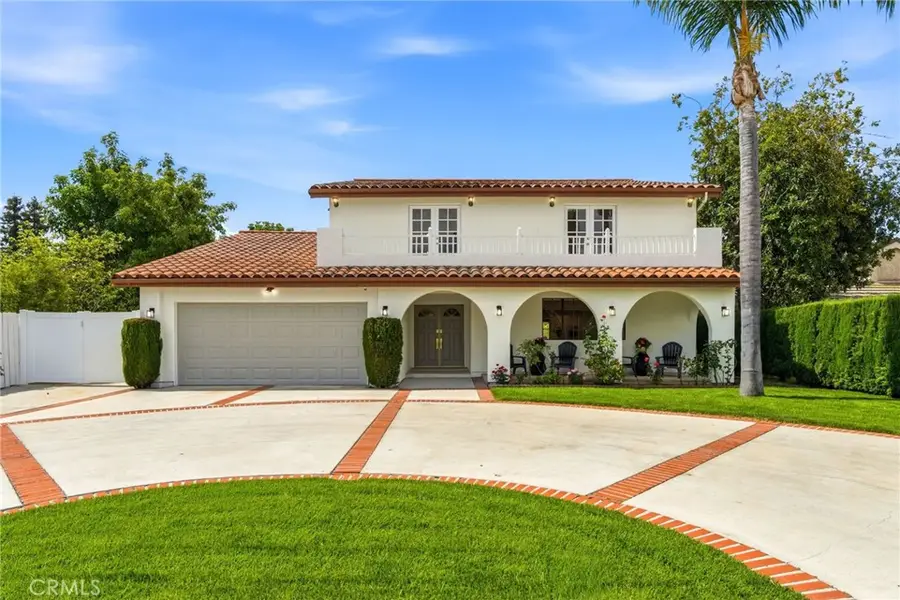 18614 Delano Street, Tarzana, CA 91335 - #2